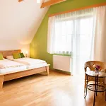 Gaestezimmer & Weingut Gamser 3* Leutschach