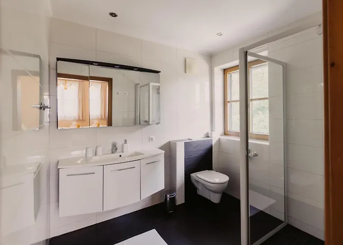 Gaestezimmer & Weingut Gamser